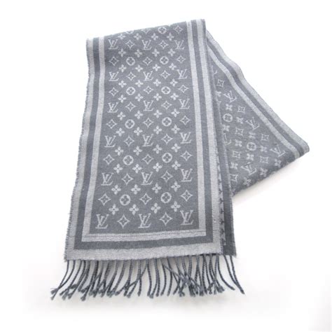 louis vuitton cashmere wool scarf|louis vuitton chunky knit scarf.